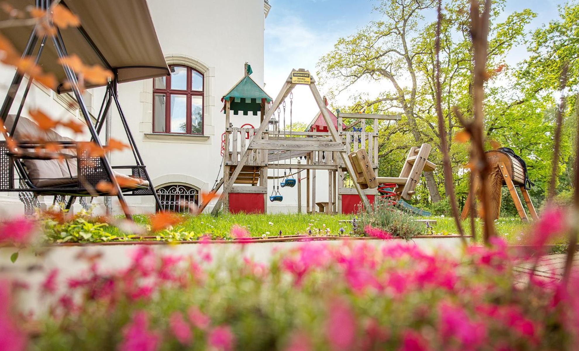 Schloss Gross Luesewitz Gross Lusewitz Экстерьер фото